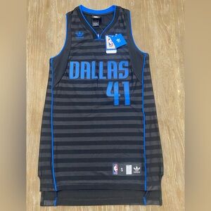 Adidas Dallas Mavericks Dirk Nowitzki NBA Groove Swingman Jersey Size Small